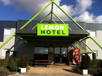 Lemon Hotel Dreux